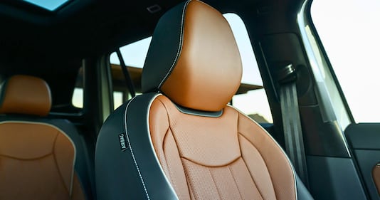 2025 VW Tiguan driver seat