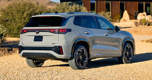 Still rear view of the 2025 VW Tiguan